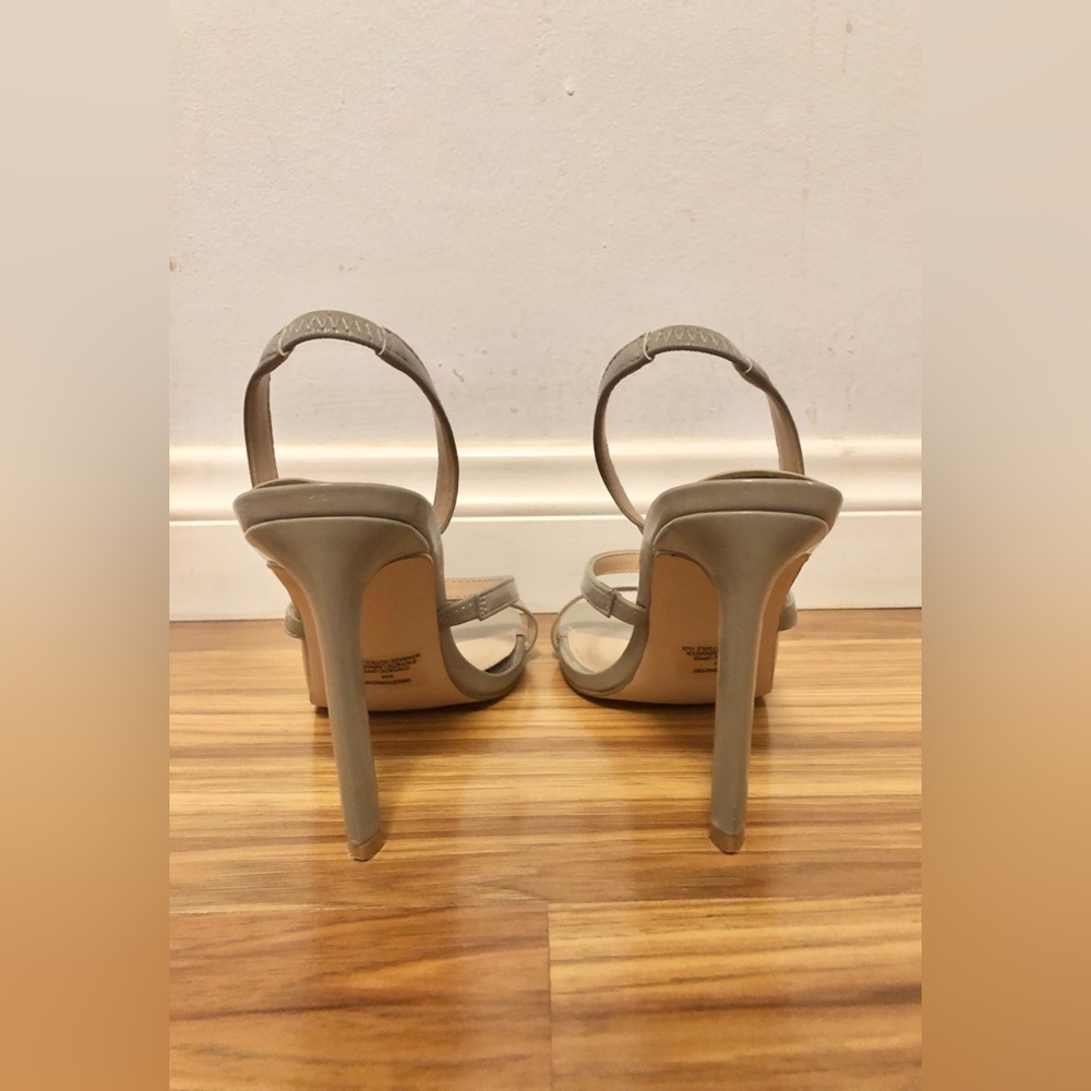 Steve Madden Gracey Nude Tan Strappy Open Toe Sandals size 8M - Picture 7 of 8